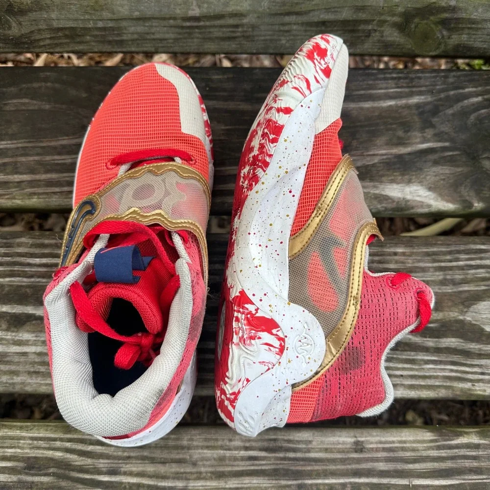 Nike KD Trey 5 X EP University Red Metallic Gold Basketball Shoe Sneakers Sz 9.5